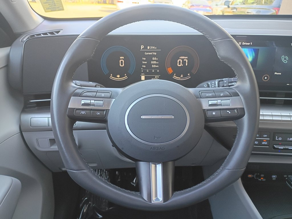 Certified 2025 Hyundai Kona SEL AWD/4WD image 27