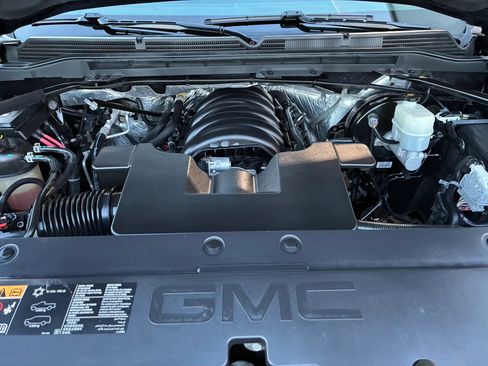 Used 2015 GMC Sierra 1500 SLE AWD/4WD image 24