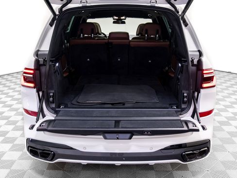 Used 2023 BMW X7 M60i w/ Executive Package image 35