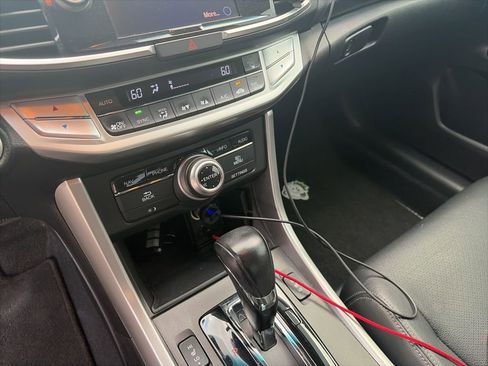 Used 2015 Honda Accord EX-L image 17