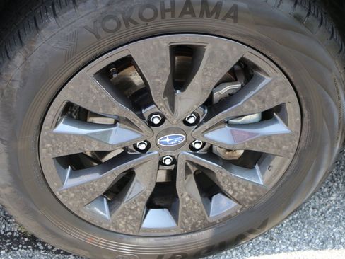 Used 2025 Subaru Outback Onyx Edition w/ Popular Package #2 AWD/4WD image 14
