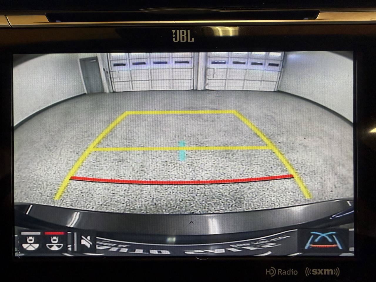 Used 2018 Toyota Camry XSE FWD image 17