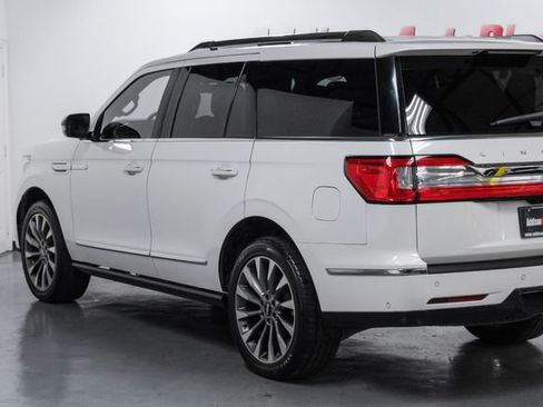 Used 2021 Lincoln Navigator Reserve w/ Luxury Package image 13