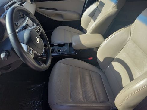 Used 2019 Kia Sorento EX FWD image 29