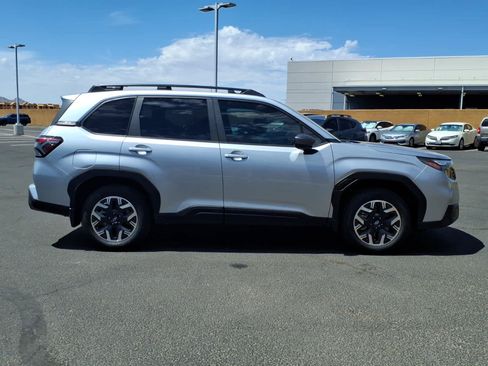 Certified 2026 Subaru Forester Premium w/ Base/Premium Package AWD/4WD image 8