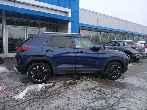 Used 2023 Chevrolet TrailBlazer LT w/ Convenience Package image 9
