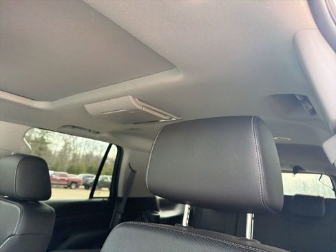 Used 2019 Chevrolet Tahoe Premier AWD/4WD image 19