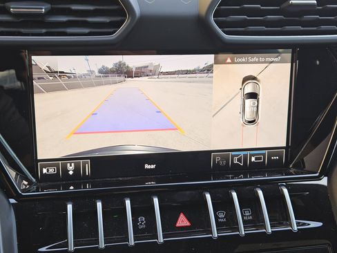 Used 2021 Lamborghini Urus image 20