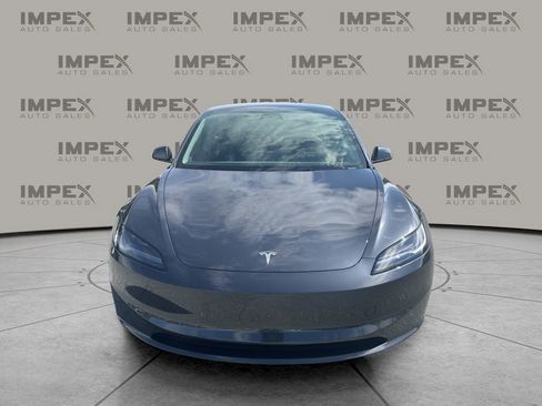 Used 2025 Tesla Model 3 Long Range image 8