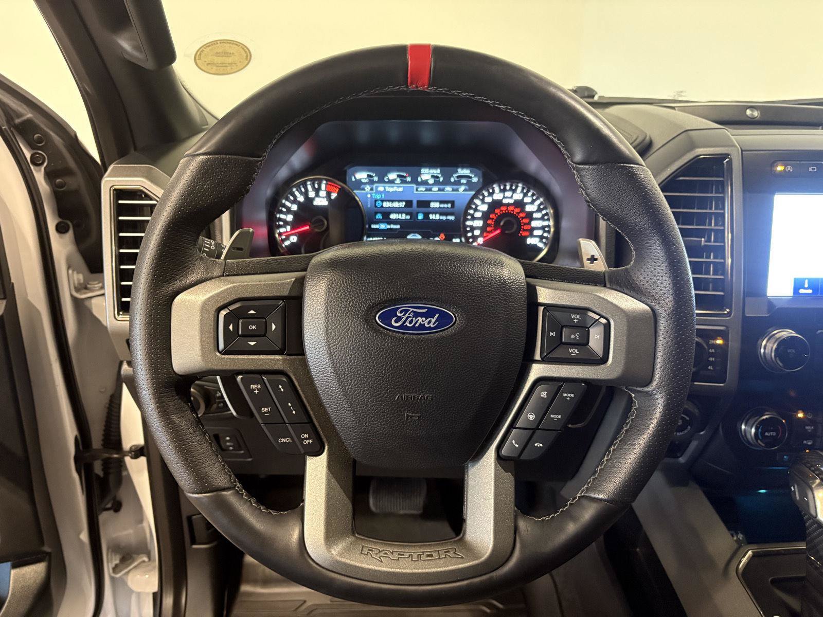 Used 2020 Ford F150 Raptor w/ Equipment Group 802A Luxury AWD/4WD image 21
