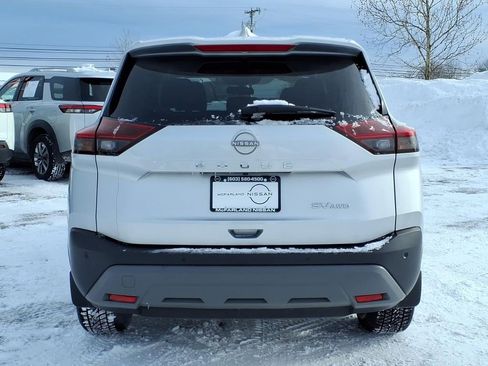 Certified 2023 Nissan Rogue SV image 30