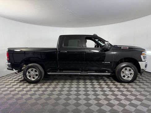 Certified 2026 RAM 2500 Big Horn AWD/4WD image 3