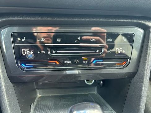 Certified 2023 Volkswagen Tiguan SE R-Line FWD image 14