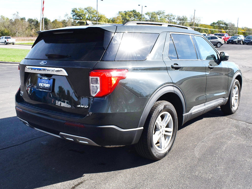 Certified 2024 Ford Explorer XLT w/ Equipment Group 202A AWD/4WD image 14