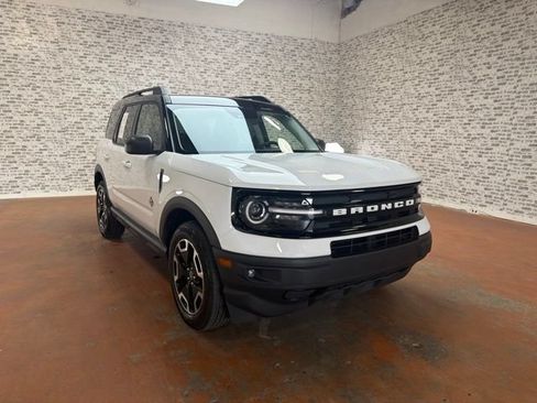 Used 2021 Ford Bronco Sport Outer Banks AWD/4WD image 7