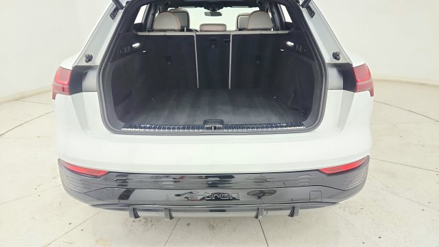 Used 2024 Audi Q8 e-tron Prestige w/ Prestige Package AWD/4WD image 28