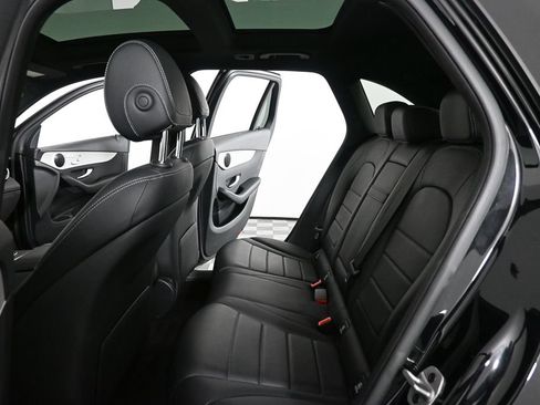 Certified 2022 Mercedes-Benz GLC 300 image 19