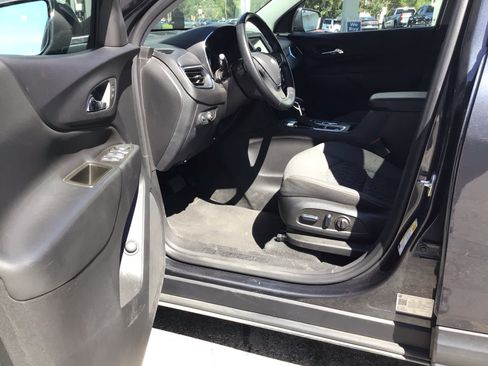Used 2023 Chevrolet Equinox LT FWD image 5