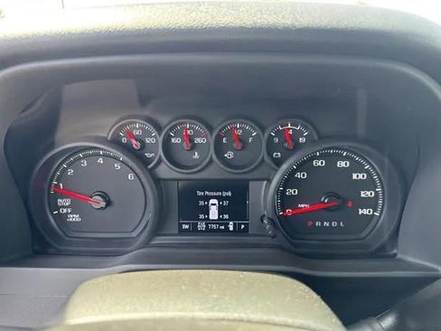 Used 2026 Chevrolet Silverado 1500 Custom AWD/4WD image 10