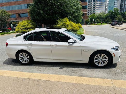 Used 2015 BMW 528i xDrive Sedan image 4