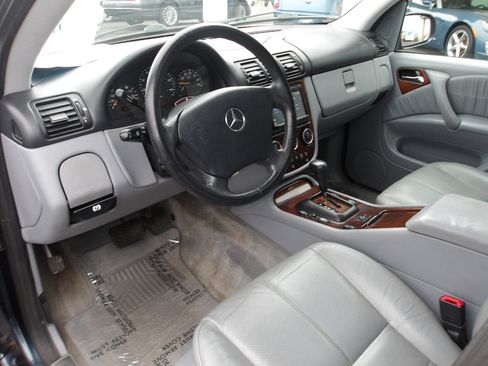Used 2003 Mercedes-Benz ML 350 4MATIC image 9