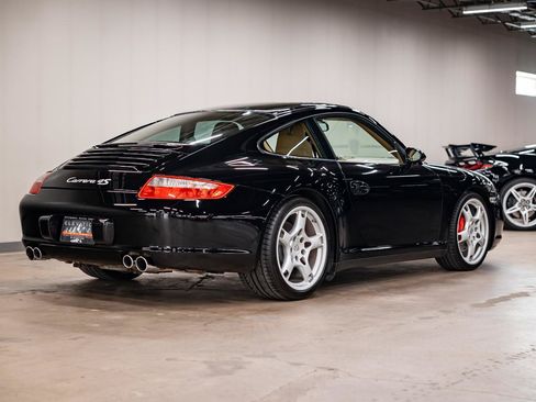 Used 2006 Porsche 911 Carrera 4S AWD/4WD image 38