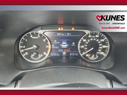 Used 2024 Nissan Altima 2.5 SV image 24