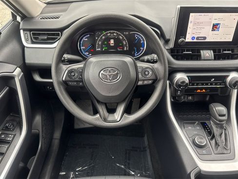 Certified 2025 Toyota RAV4 XLE image 13