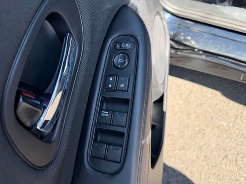 Certified 2021 Honda HR-V Sport image 13