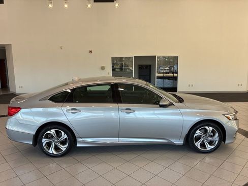 Used 2018 Honda Accord EX-L image 15
