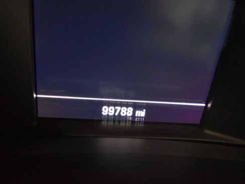 Used 2018 Chevrolet Equinox LT image 13