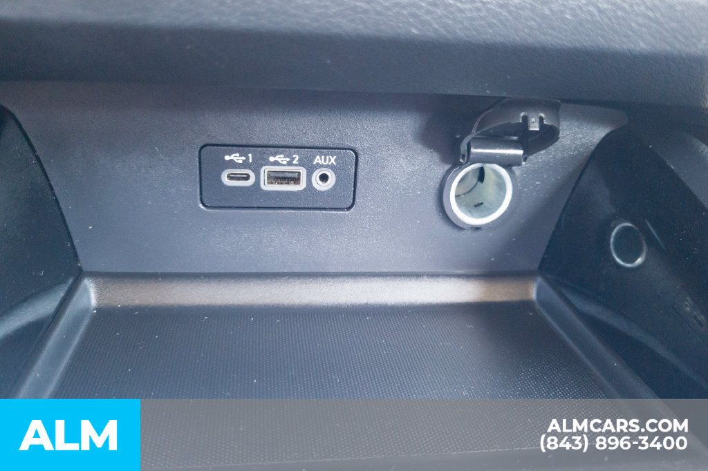 Used 2024 Nissan Altima 2.5 SV FWD image 26