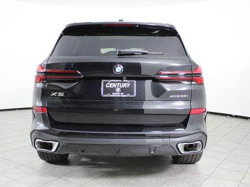 New 2026 BMW X5 xDrive40i w/ M Sport Package image 10