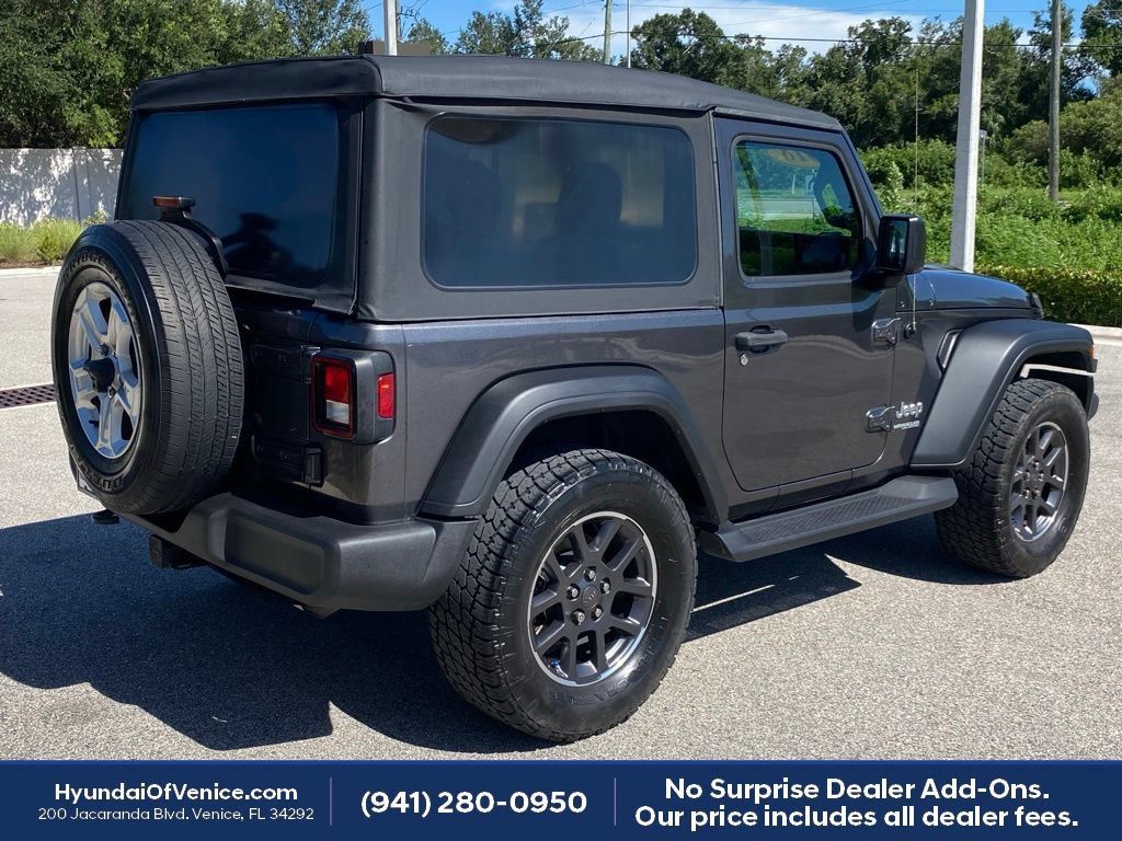 Used 2018 Jeep Wrangler Sport AWD/4WD image 11
