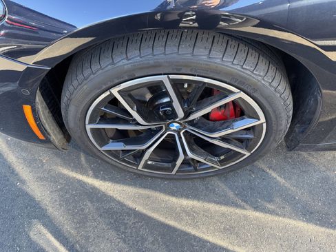 Certified 2023 BMW 540i w/ Executive Package image 37