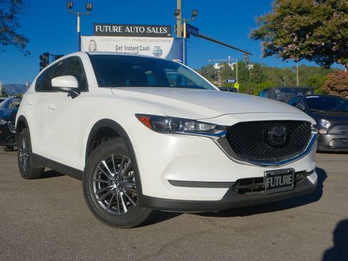 Used 2020 MAZDA CX-5 Touring image 3
