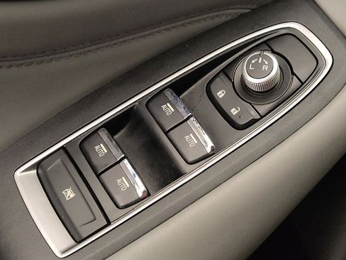 Used 2024 Subaru Legacy Limited image 27