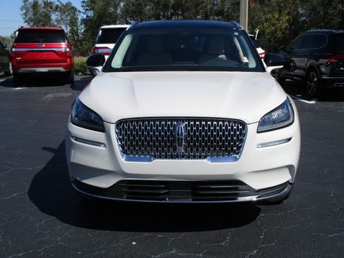 Used 2021 Lincoln Corsair FWD w/ Premium Package image 10