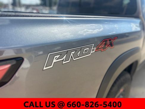 Used 2026 Nissan Frontier PRO-4X AWD/4WD image 6