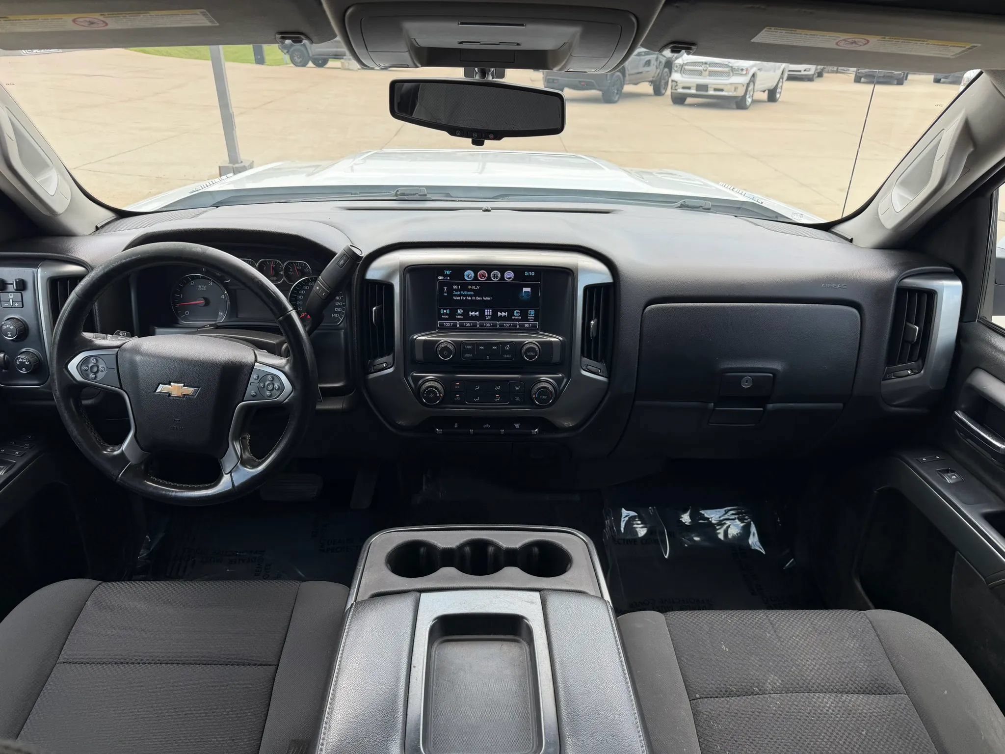 Used 2018 Chevrolet Silverado 2500 LT AWD/4WD image 19