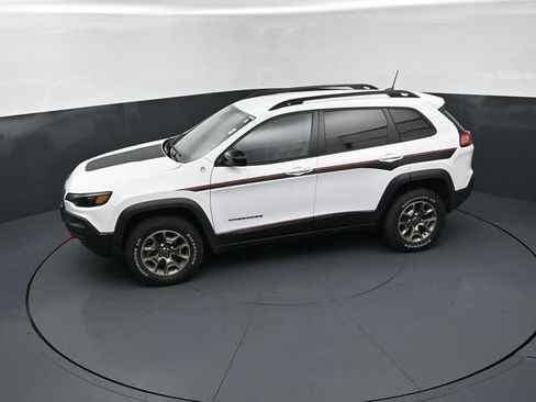 Used 2022 Jeep Cherokee Trailhawk AWD/4WD image 14
