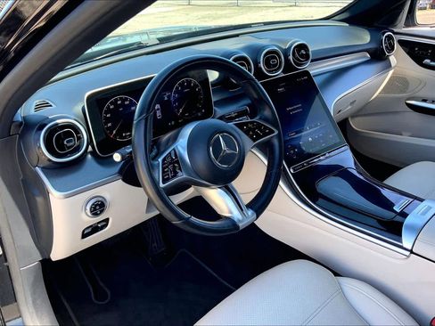 Used 2025 Mercedes-Benz C 300 Sedan image 17