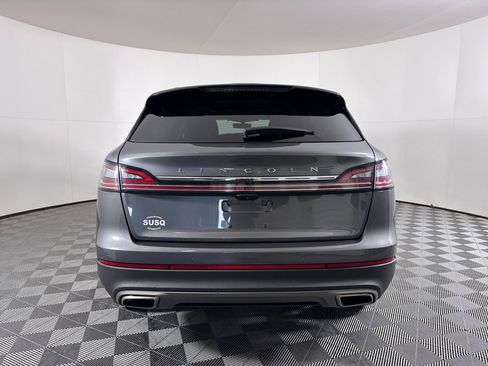 Used 2022 Lincoln Nautilus Reserve w/ Monochromatic Package image 12