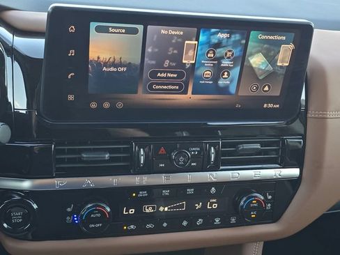 Certified 2026 Nissan Pathfinder Platinum w/ Accent Package AWD/4WD image 21