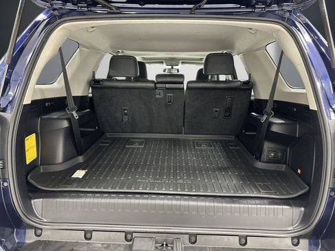 Used 2019 Toyota 4Runner Limited AWD/4WD image 12