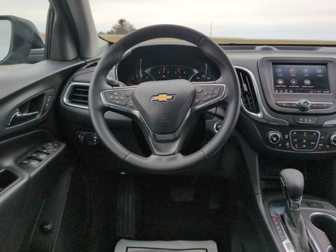 Used 2024 Chevrolet Equinox LT image 10