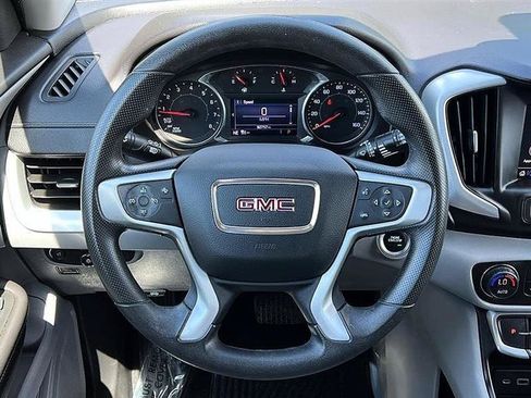Used 2022 GMC Terrain SLE w/ Driver Convenience Package FWD image 25
