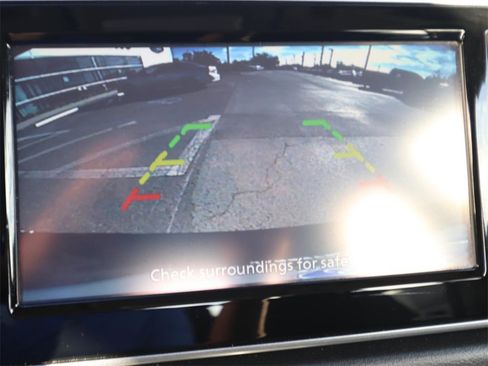 Used 2025 Nissan Versa S w/ Trunk Package image 4