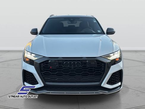 Used 2024 Audi RS Q8 image 2