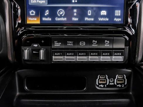 Used 2022 RAM 3500 Limited image 28